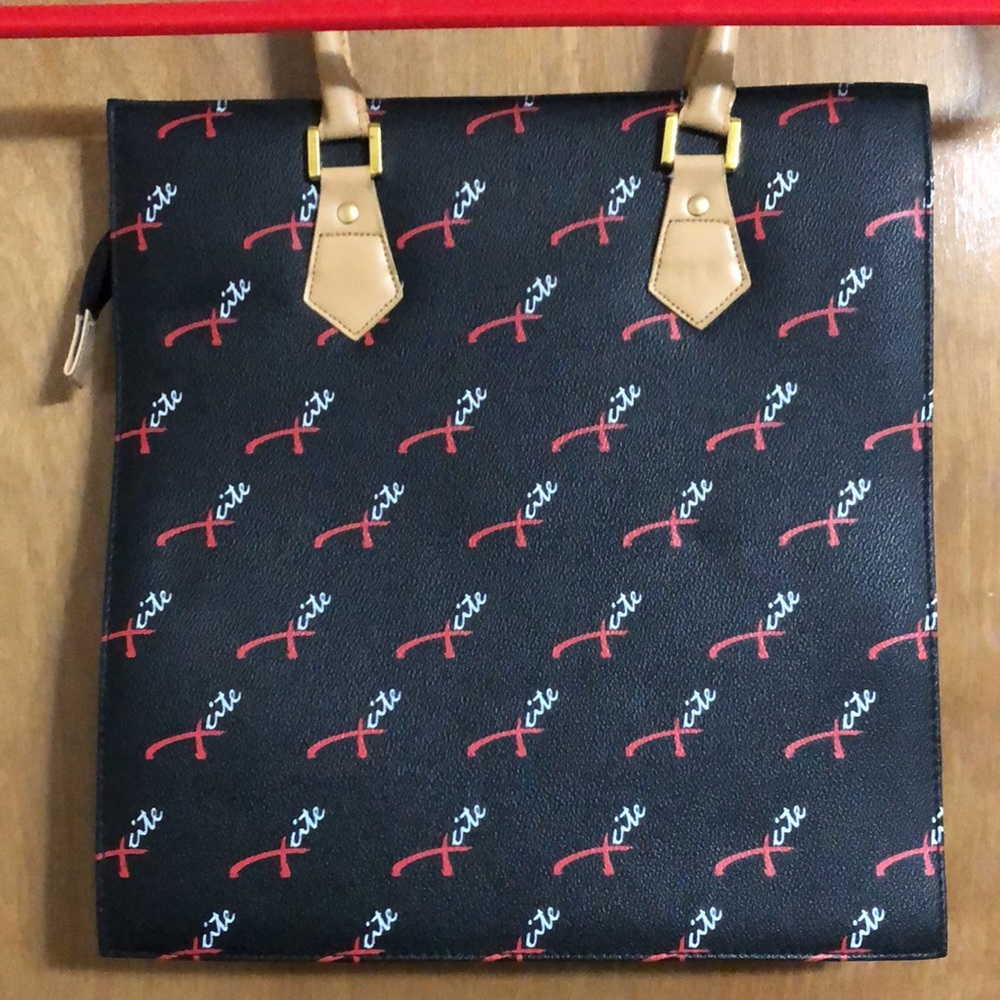 Impression Handbag - Picture 2 of 13